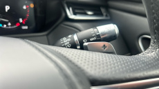 Land Rover Range Rover Velar 2.0 D200 R-Dynamic HSE 5dr Auto Diesel Estate